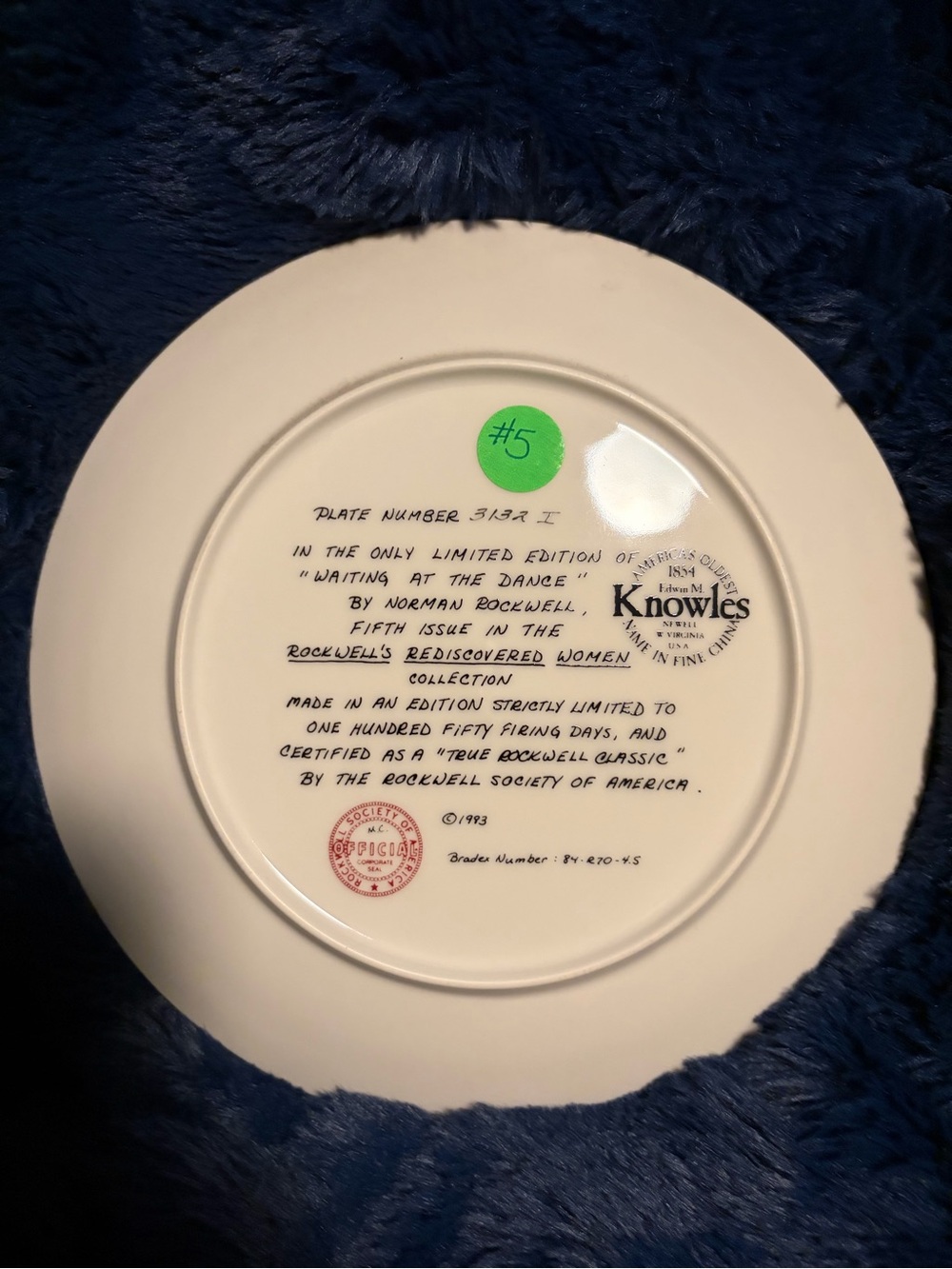 Knowles Collectors Edition Decorative Plate with Script Backstamp - Picture 2 of 3